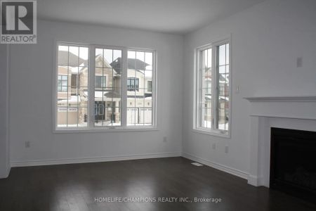 1371 KERRYDALE AVENUE - Photo 2