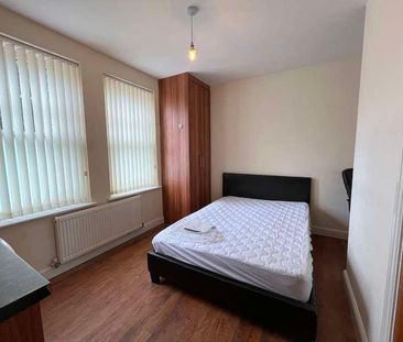 Abingdon Road, Clarendon Park, Leicester, LE2 - Photo 3