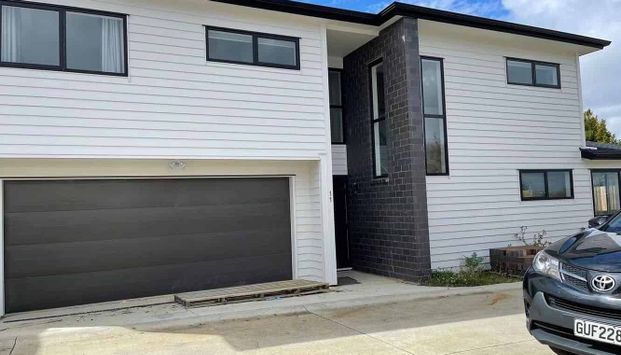 4 Bedrooms, 2.5 bathrooms Pakuranga - Photo 1