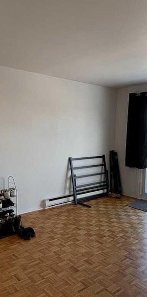 À louer 4 ½ 1306 boul. des Seigneurs, apt 05, Terrebonne - Photo 1