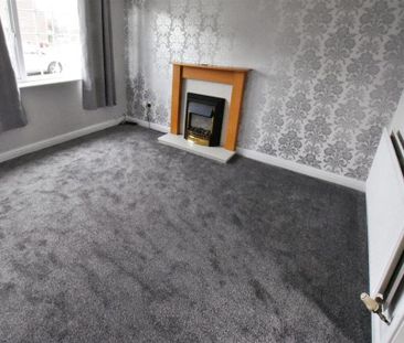 2 bedroom townhouse to rent - Photo 2