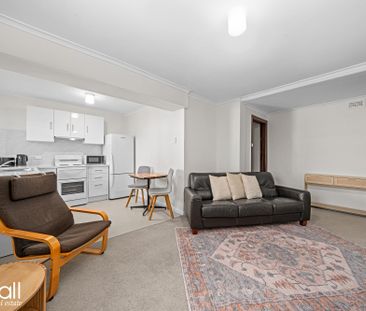 Fully Furnished Unit in Sought After West Hobart - Electricity, Gar... - Photo 6