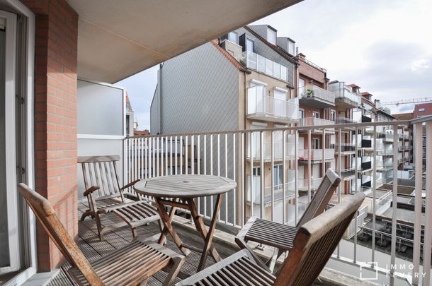 Stijlvol gemeubeld appartement met centrale ligging in Knokke! - Photo 1
