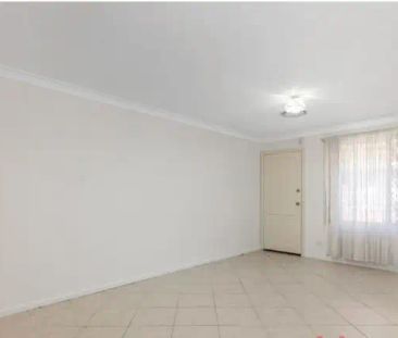 “Modern Two-Bedroom Villa in Convenient Mount Druitt Location” - Photo 3