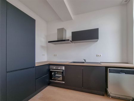 Appartement 1 chambre en duplex avec terrasse - Photo 2