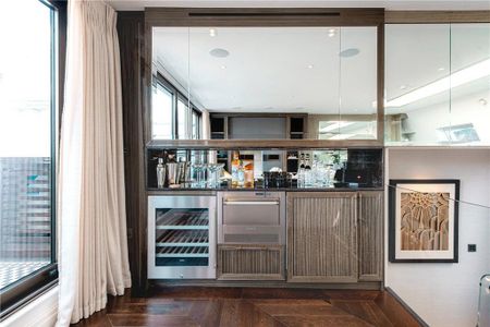 3 bedroom penthouse to rent - Photo 3