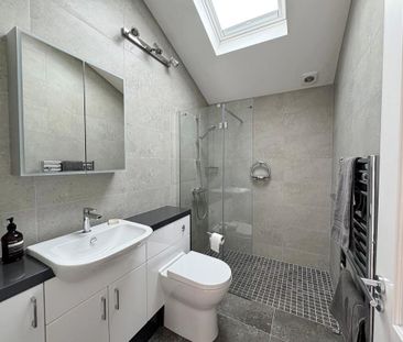 5 bedroom detached house to rent - Photo 5