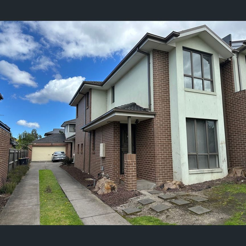 1/27 Evelyn Street, Clayton, Vic 3168 - Photo 1