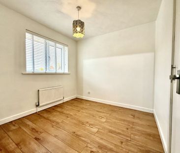 Larchwood, Preston - Photo 5