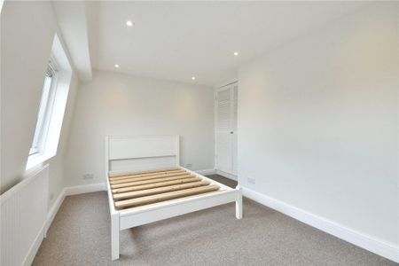 Goldhawk Road - Photo 4