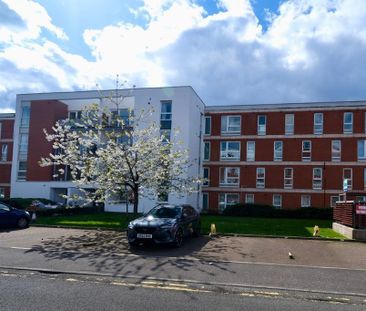 2 bedroom flat to rent - Photo 6