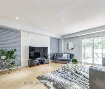 78 Pennyhill Drive #Upper - Photo 1