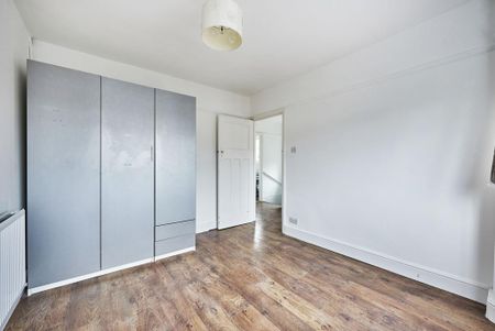 2 bedroom maisonette to rent - Photo 4