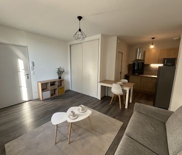 Location Appartement 1 pièce 25m² AGEN 47000 - Photo 4