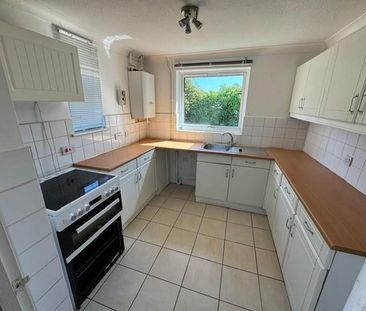 2 bedroom bungalow to rent - Photo 3