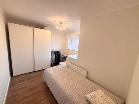 3 bedroom detached house to rent - Photo 4