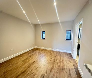 Flat to rent - Photo 3