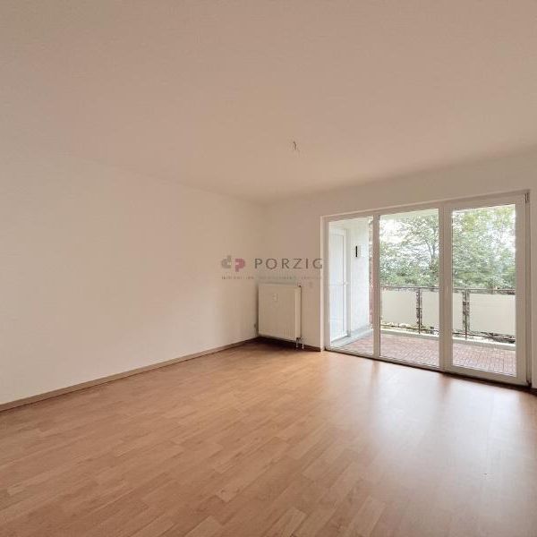 Schicke 2-Zimmer mit großem Balkon - Foto 1