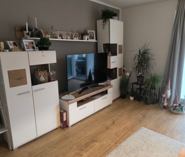 Sehr schöne helle 2 Zi.-Whg. ca. 58qm in der Helgolandstrasse 13, F... - Foto 1