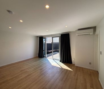 972c Colombo Street, St Albans, NZ 8052 - Photo 2