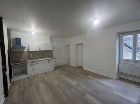 Location Appartement 3 pièces 55m² - Photo 2
