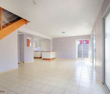 Location Maison 5 pièces 112m² CHANTEPIE 35135 - Photo 2