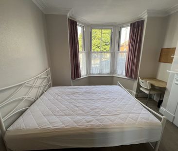 Bishopthorpe Road, South Bank - P2064 - Photo 3