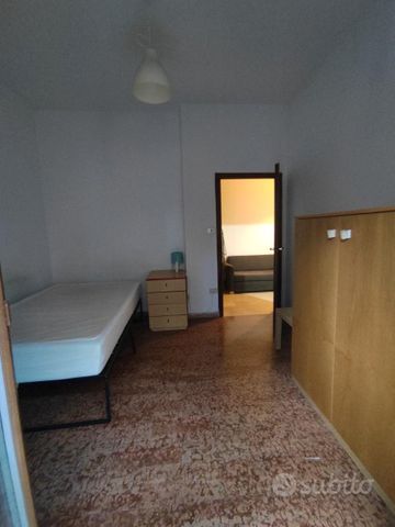 Singola in appartamento condiviso - Foto 2