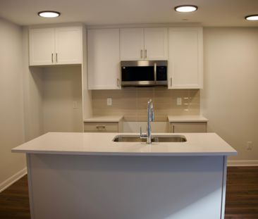 For Lease - 701 Glenroy Gilbert Drive Unit# 8, Barrhaven, Ontario - Photo 4