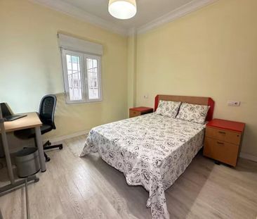 Paseo de Santa María de la Cabeza, Madrid, Community of Madrid 28045 - Photo 5