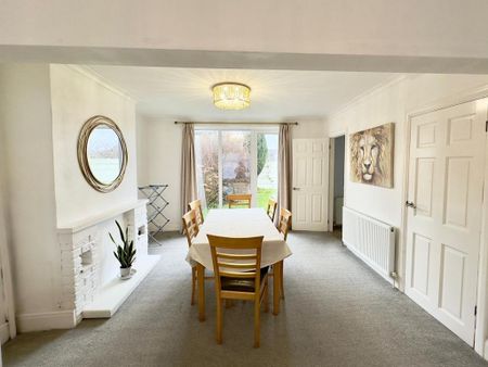 3 bedroom semi-detached house to rent - Photo 4