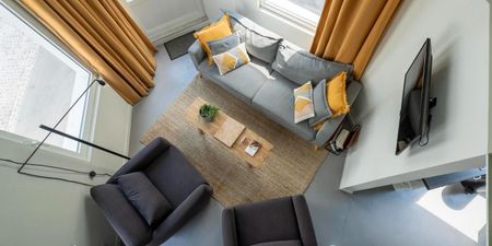 Duplex te huur in Antwerpen voor € 2.000 met 1 slaapkamer - Photo 3