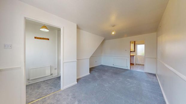 2 bedroom terraced house to rent - Photo 1