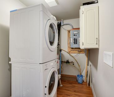 For Lease - 1180 Countrystone Drive Unit# 5B, Kitchener, Ontario - Photo 1