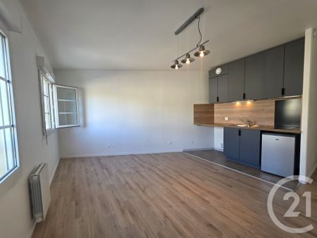 Location Appartement 1 pièce 24m² BRIE COMTE ROBERT 77170 - Photo 3