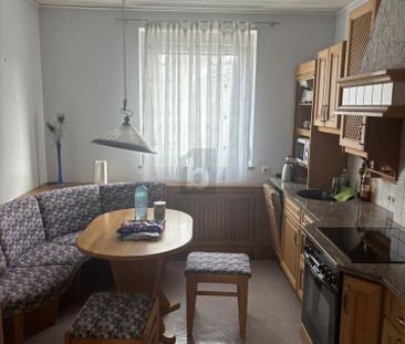 PREISREDUKTION! WOHNEN IN ZENTRALER LAGE MIT BALKON - Photo 2