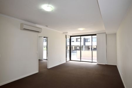 :: STYLISH EXECUTIVE CBD APARTMENT - Photo 4