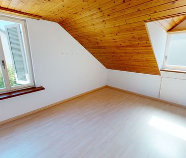 Dachwohnung an zentraler Lage - Photo 1