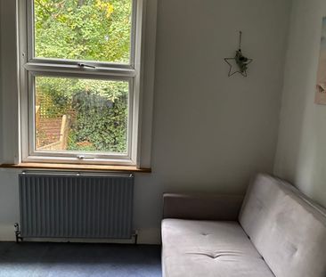 Studio Flat, London, N6 - Photo 1