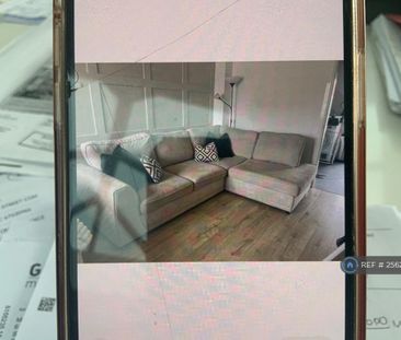 2 bedroom semi-detached house to rent - Photo 2