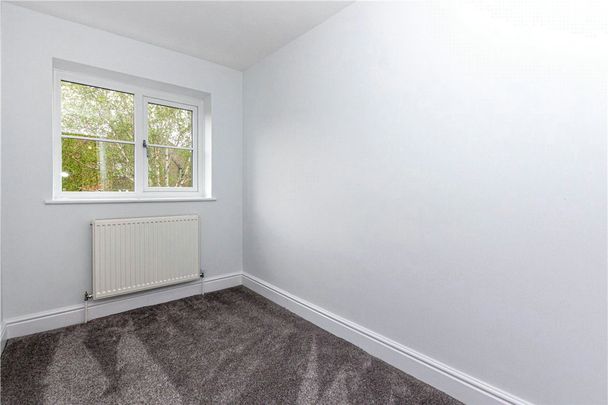 Grove Road, Harpenden, Hertfordshire, AL5 1QG - Photo 1