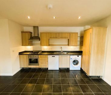 2 bedroom detached house to rent - Photo 3