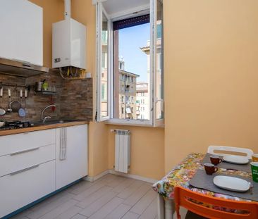 Via Conte di Carmagnola, Rome, Lazio 00176 - Photo 5