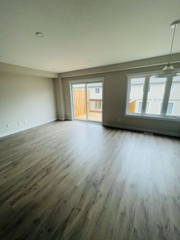 For Lease - 160 Stanley Street Unit# 4, Norfolk, Ontario - Photo 4