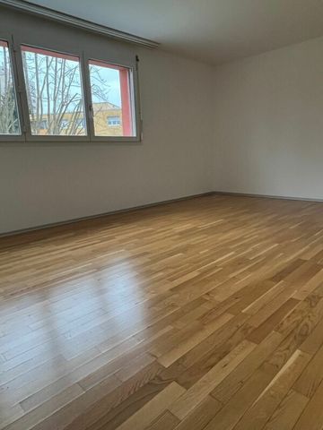 Modern 3.5 room apartment in a good location - Photo 3