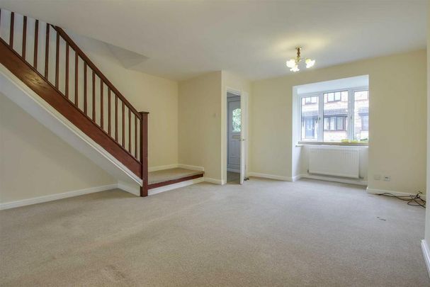 3 bedroom end of terrace house to rent - Photo 1