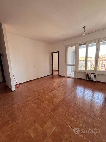 Appartamento di 104 m² con 3 locali e box auto a M - Foto 4