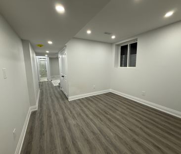 For Lease - 5582 Meadowcrest Avenue, Mississauga, Ontario - Photo 5