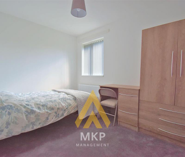 5 bedroom end of terrace house to rent - Photo 5