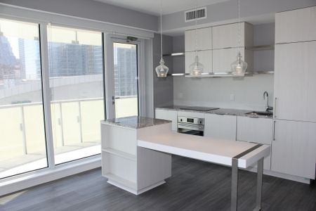 For Lease - 197 Yonge Street Unit# 2605, Toronto, Ontario - Photo 3